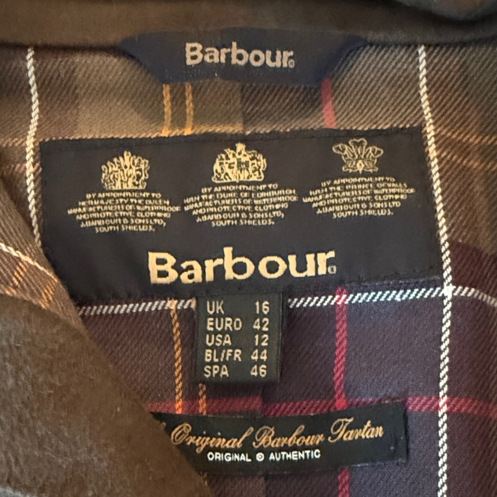 Barbour Olive Green Jacket - Picture 2 of 4